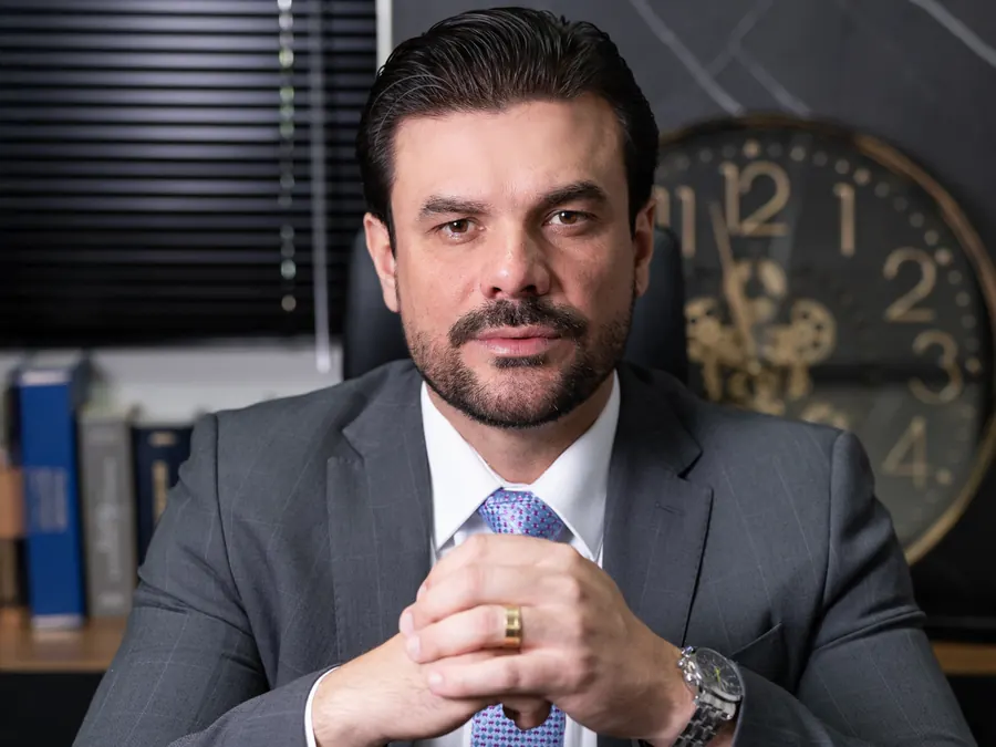 Pedro Ives, sócio regional do PRSM Advogados em Montes Claros